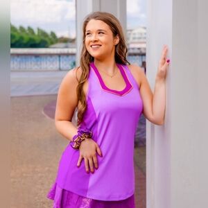 NWT Crowned Athletics Greek Goddess Flow Tank Top Small